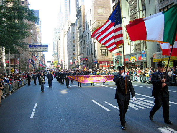 parade2004.jpg